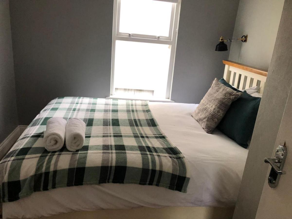 Beautiful Historic 1870 Home Fully Renovated & Modernised 벨파스트 외부 사진